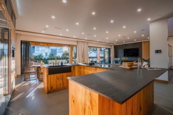 ccf1f5b0-2860-46e8-abbd-990697cdb05c